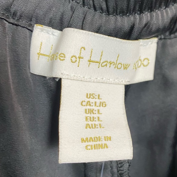 House of Harlow NWT Two Piece Top/Wide Leg Pant Set - Picture 8 of 11